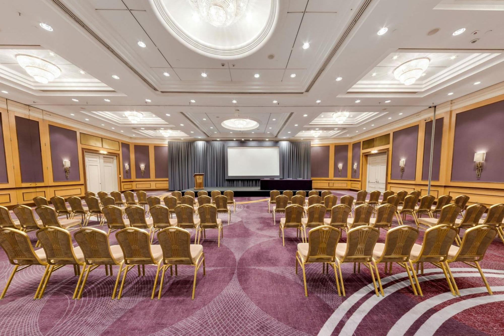 sheraton-hotel-warsaw-img-14